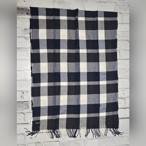 Plush Blue and black Gray Plaid Scarf Cozy Warm Winter Shawl Oversize - Picture 8 of 11